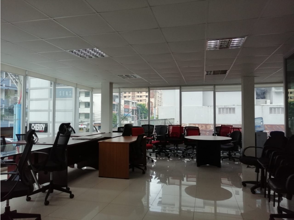 ALQUILER OFICINA EL CANGREJO — foto 4