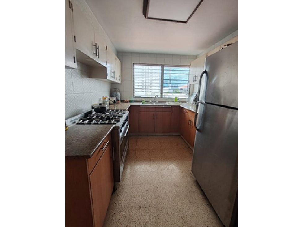 VENTA APARTAMENTO OBARRIO LINEA BLANCA — foto 2