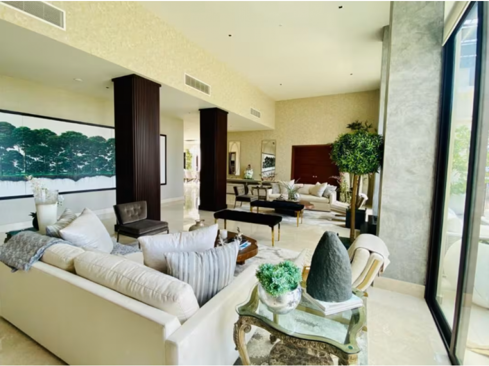 VENTA PENTHOUSE COSTA DEL ESTE
