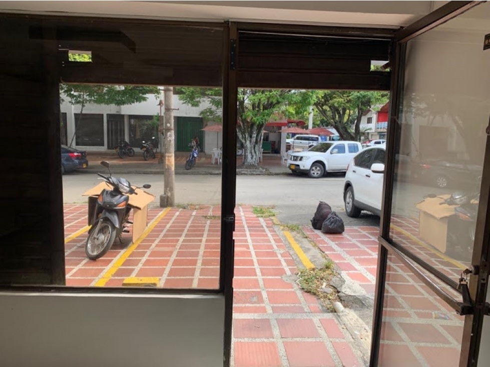 Vendo locales en el norte de Cali - 6
