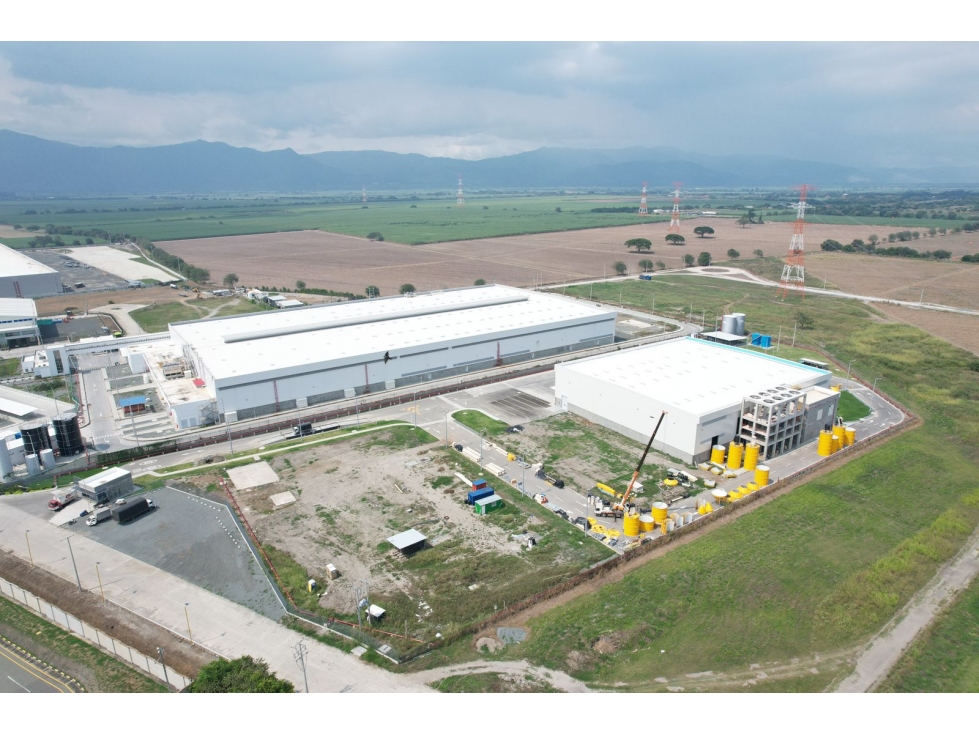 VENTA DE LOTES Nuevos para bodegas en parque industrial - 2