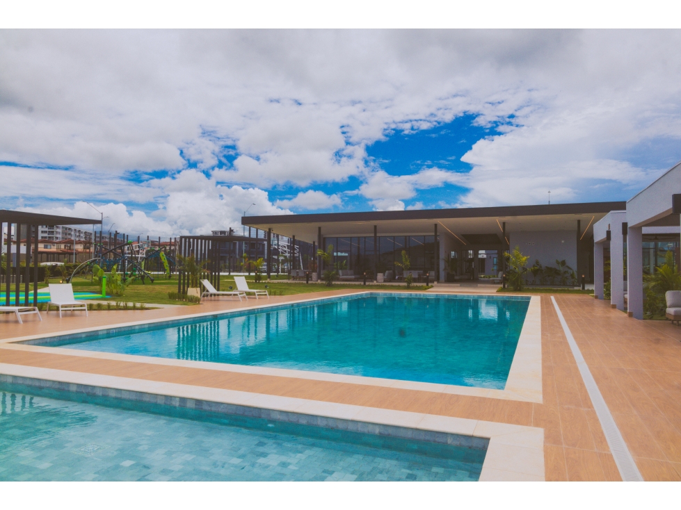 VENTA DE TOWNHOUSE IMATERRA MODELO ALERE
