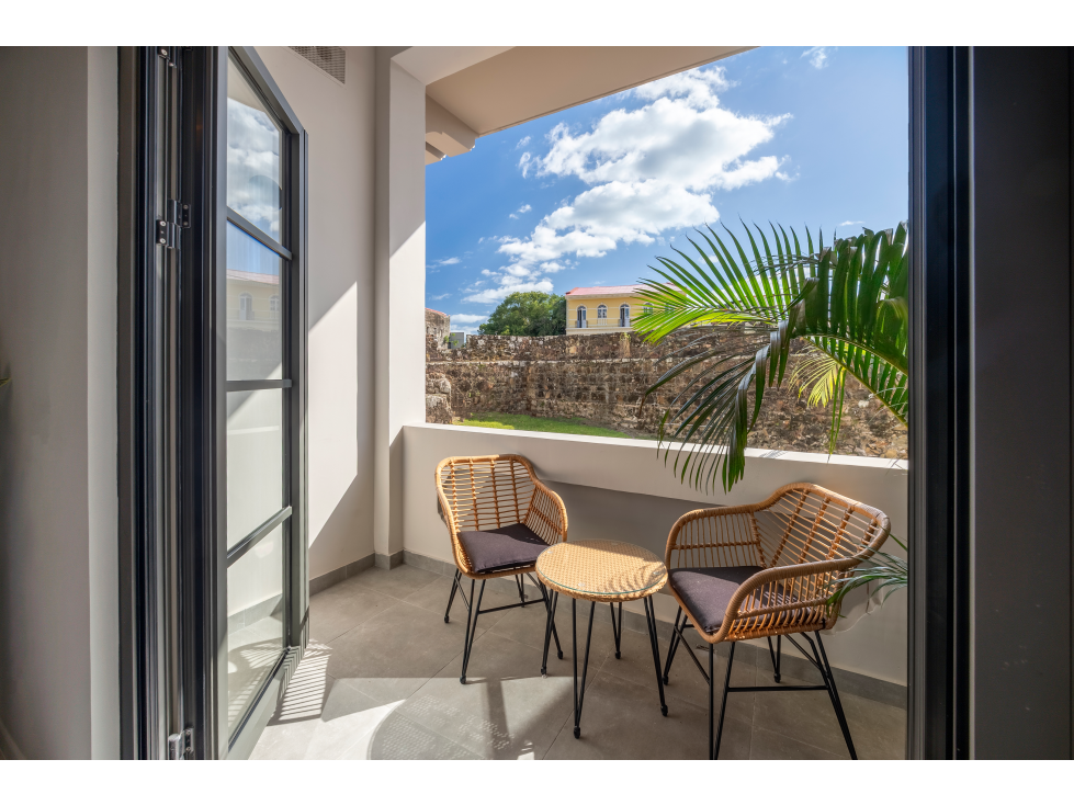 VENTA DE APARTAMENTO AMOBLADO EN PH MASIÓN BALUARTE EN CASCO ANTIGUO — foto 5