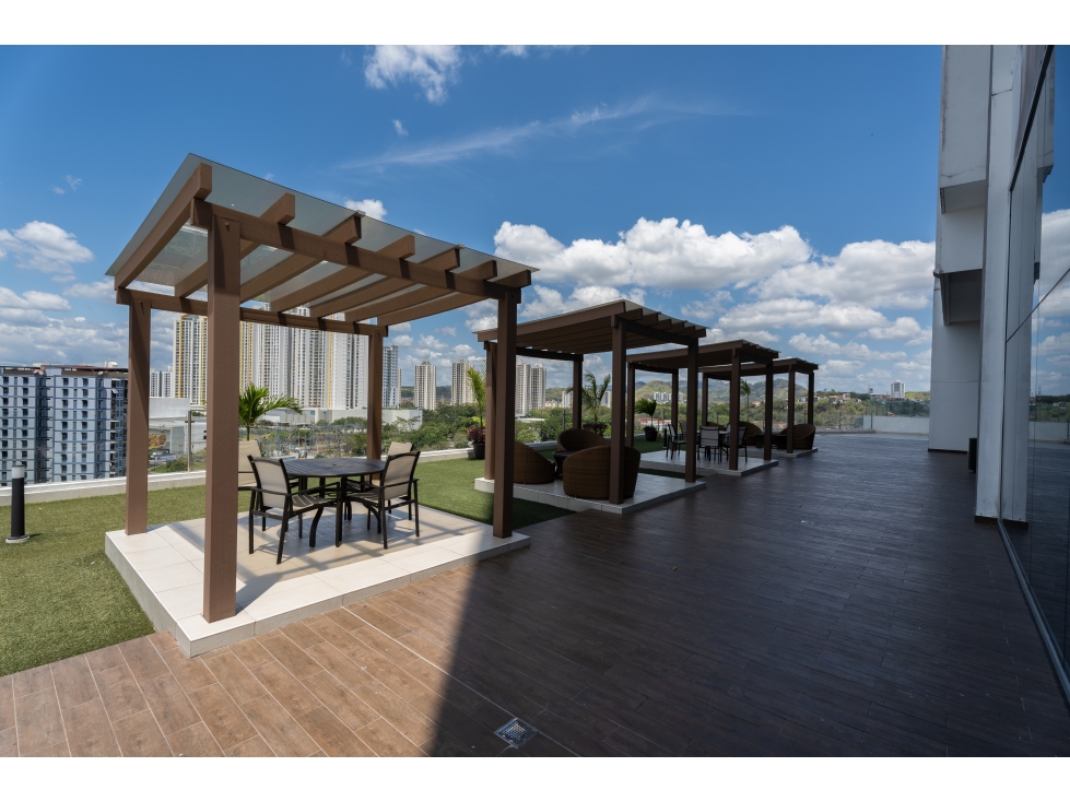 VENTA DE APARTAMENTO EN PH SKY POINT TOWER — foto 4