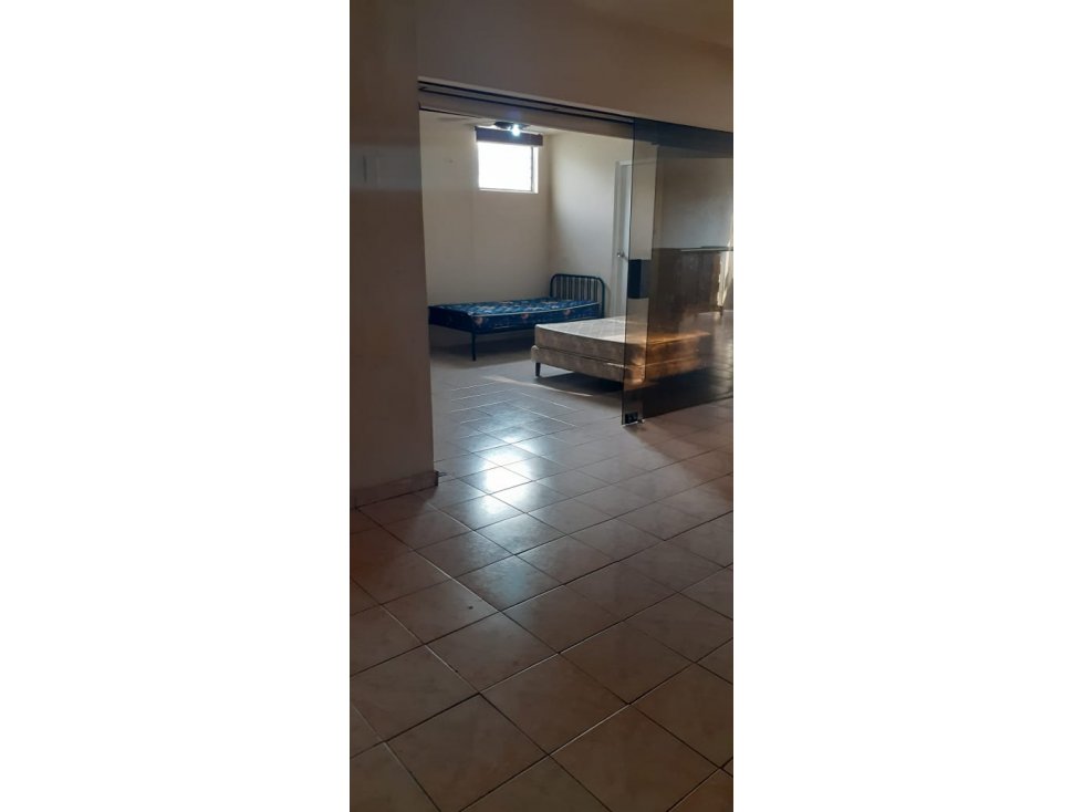 ALQUILER EN EL CANGREJO EDIF. DEVALOR. 2REC AMOBLADO — foto 5