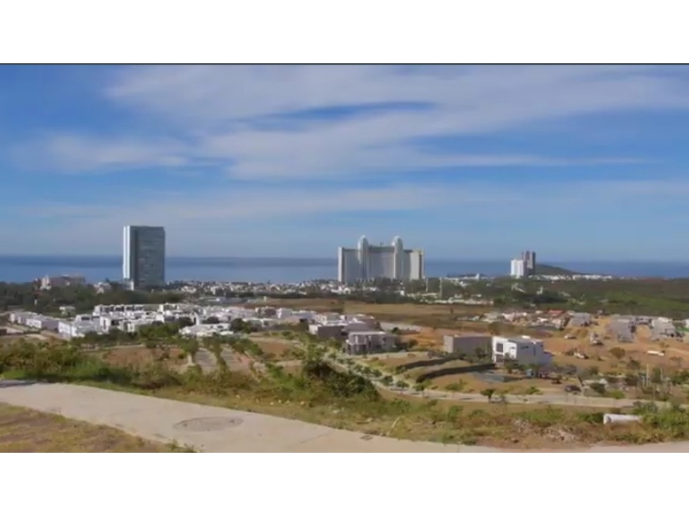 Terreno en Venta Cerca de la Playa en el Fracc. El Cielo, Mazatlán
