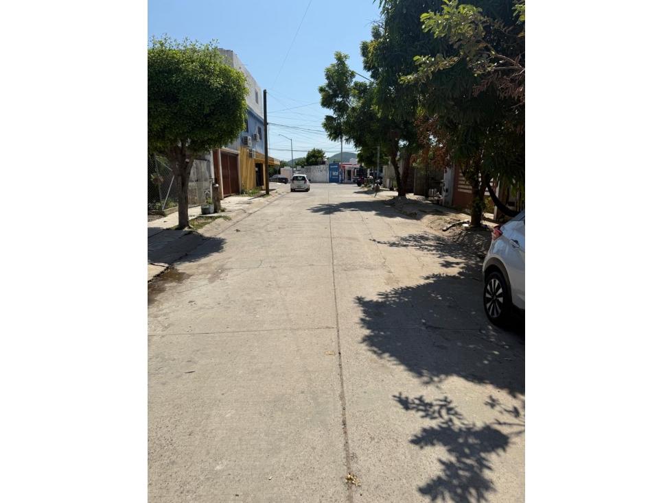 VENTA CASA PRADERA DORADA 1 - 2