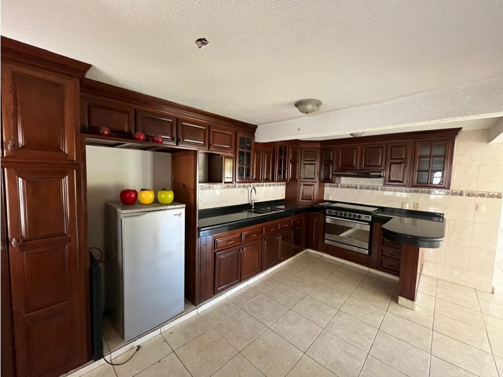 SE RENTA CASA SIN MUEBLES, 4 HABITACIONES EN EL FOVISSTE. — foto 3