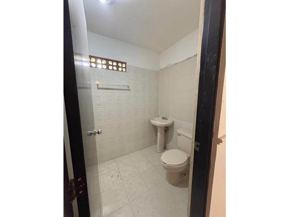 SE VENDE DEPARTAMENTO, PLANTA BAJA DE 2 RECAMARAS, AVENIDA LA MARINA. — foto 5