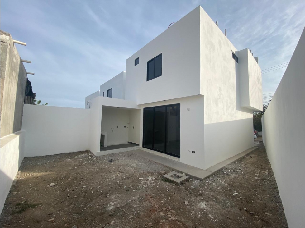 Casa en venta Patio Amplio + Recámara en Planta Baja — foto 2