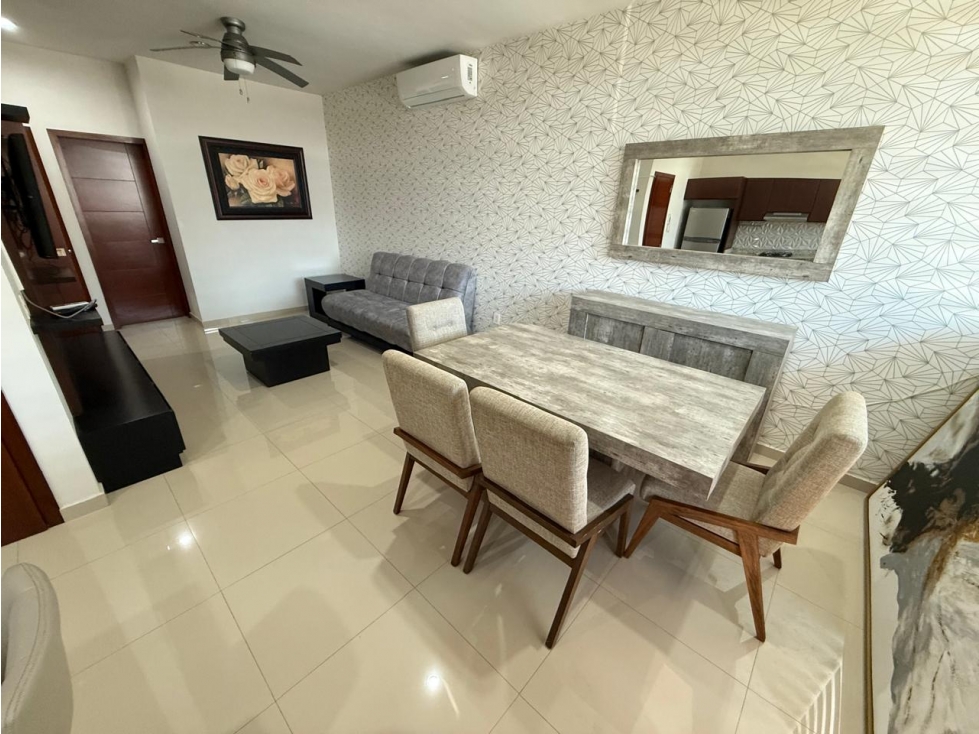 DEPTO EN VENTA 2 RECS CON ALBERCA COMÚN CERCA DE ZONA DORADA — foto 3