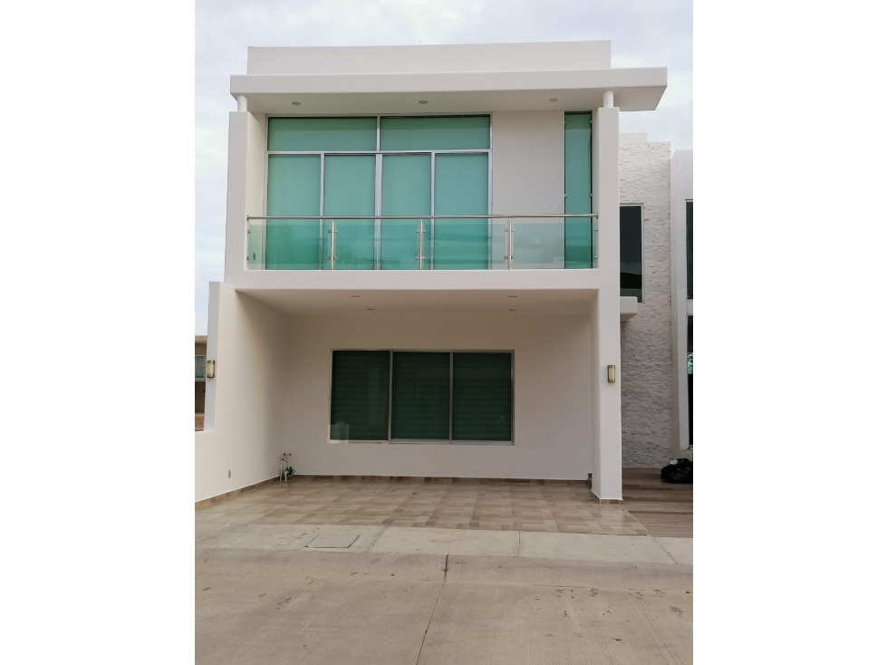 CASA EN RENTA, 3 REC COTO PRIV, CERCA PLAYA