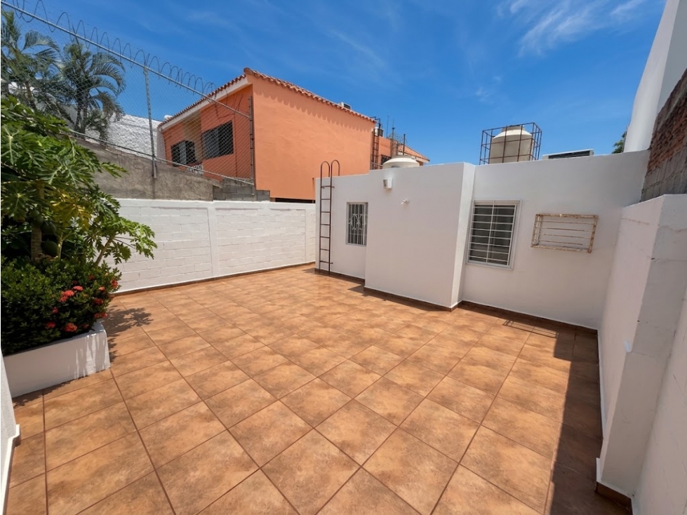 CASA DE 3 RECAMARAS SIN MUEBLES, EL TOREO. — foto 6