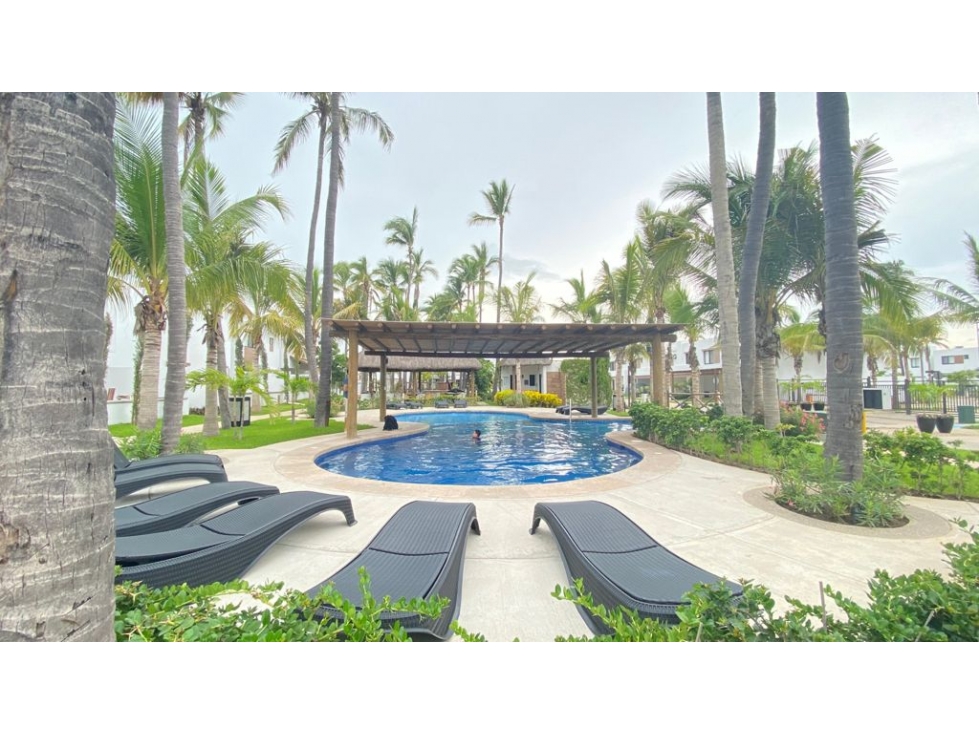 RENTA CASA AMUEBLADA 3 RECS FRACC PRIVADO CERCA DE PLAYA ALBERCA COMÚN — foto 3