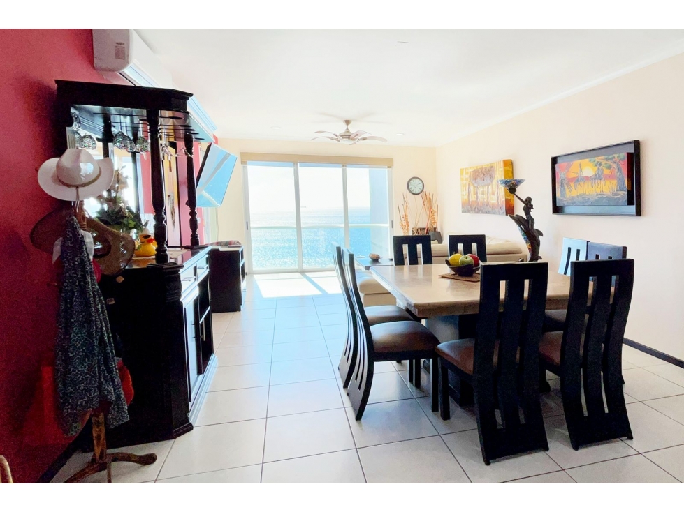 Departamento en venta 3 recs en el Malecón con vista frontal al Mar — foto 3