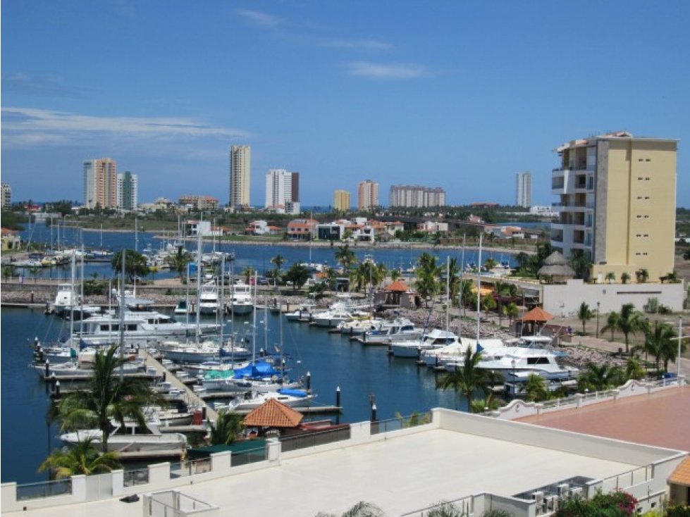DEPARTAMENTO EN RENTA EN MAZATLÁN EN MARINA YATES - 2