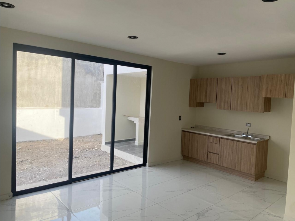Casa en venta Patio Amplio + Recámara en Planta Baja — foto 5
