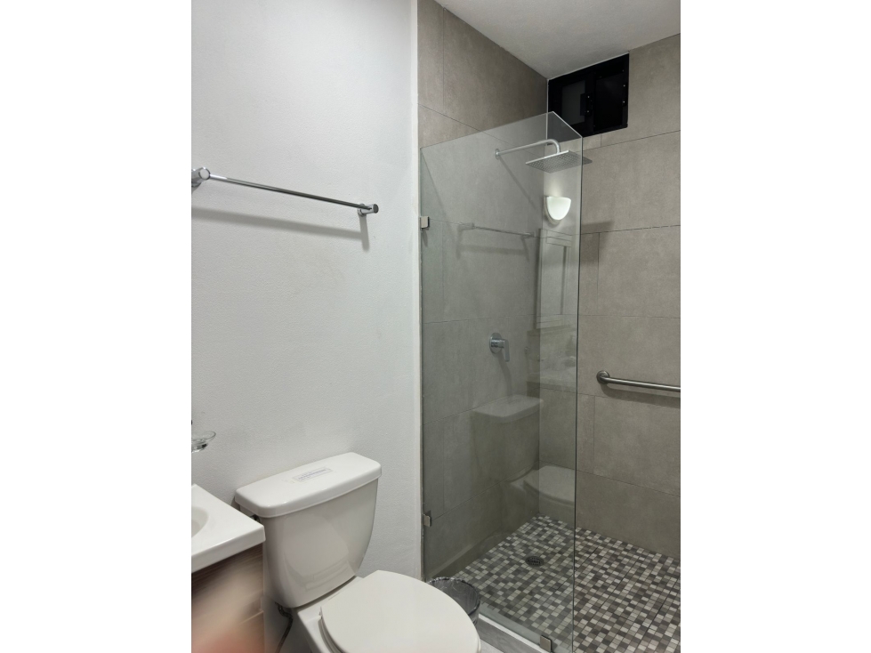 Depto Amueblado en venta en planta baja en Torre Marina Cerritos - 6