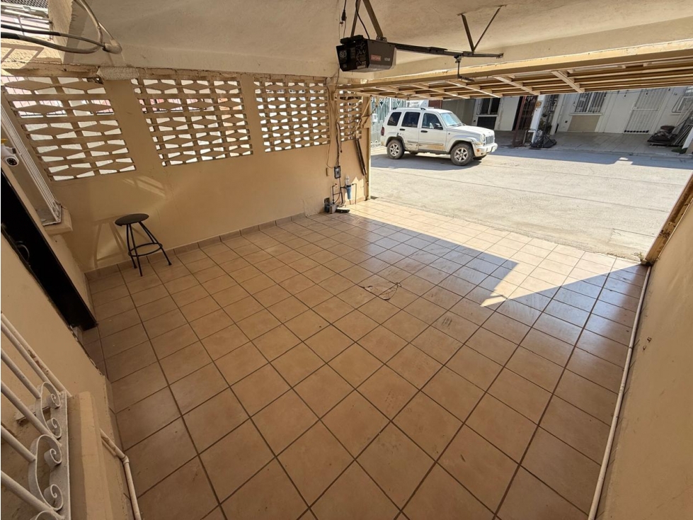 CASA EN RENTA 3 RECS. CENTRICA CON 1 RECÁMARA EN PLANTA BAJA - 6
