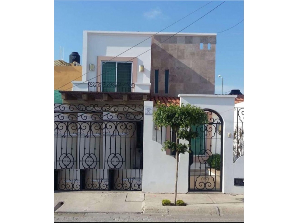 SE VENDE CASA DE 3 RECAMARAS CERCA DEL CBTIS.