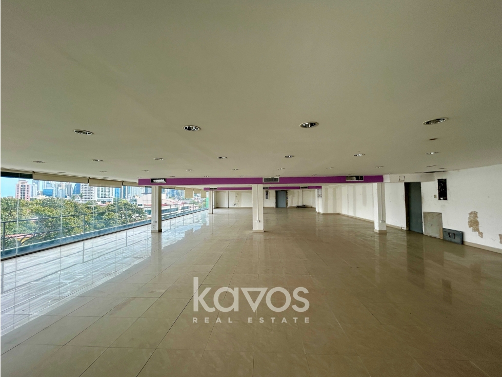 EDIFICIO COMERCIAL EN VIA ESPAÑA - ALQUILER — foto 2