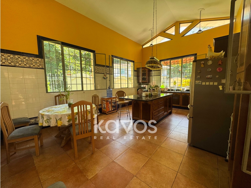 CASA EN VENTA EN LLANOS DE CURUNDU — foto 5