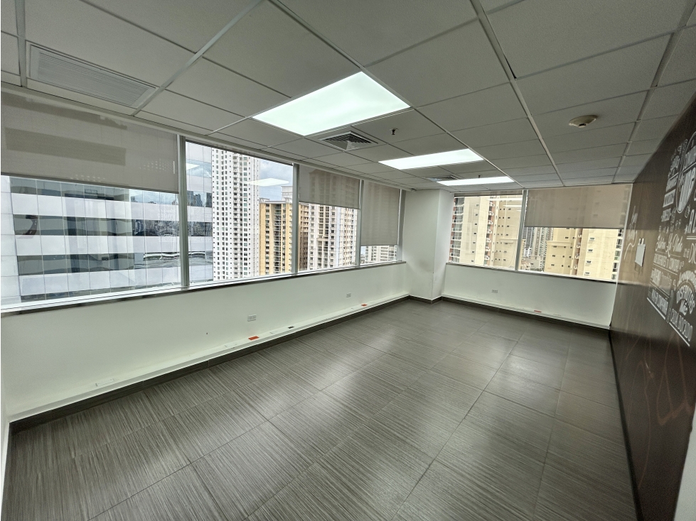 Banco vende Oficina corporativa en venta Punta Pacifica - 3