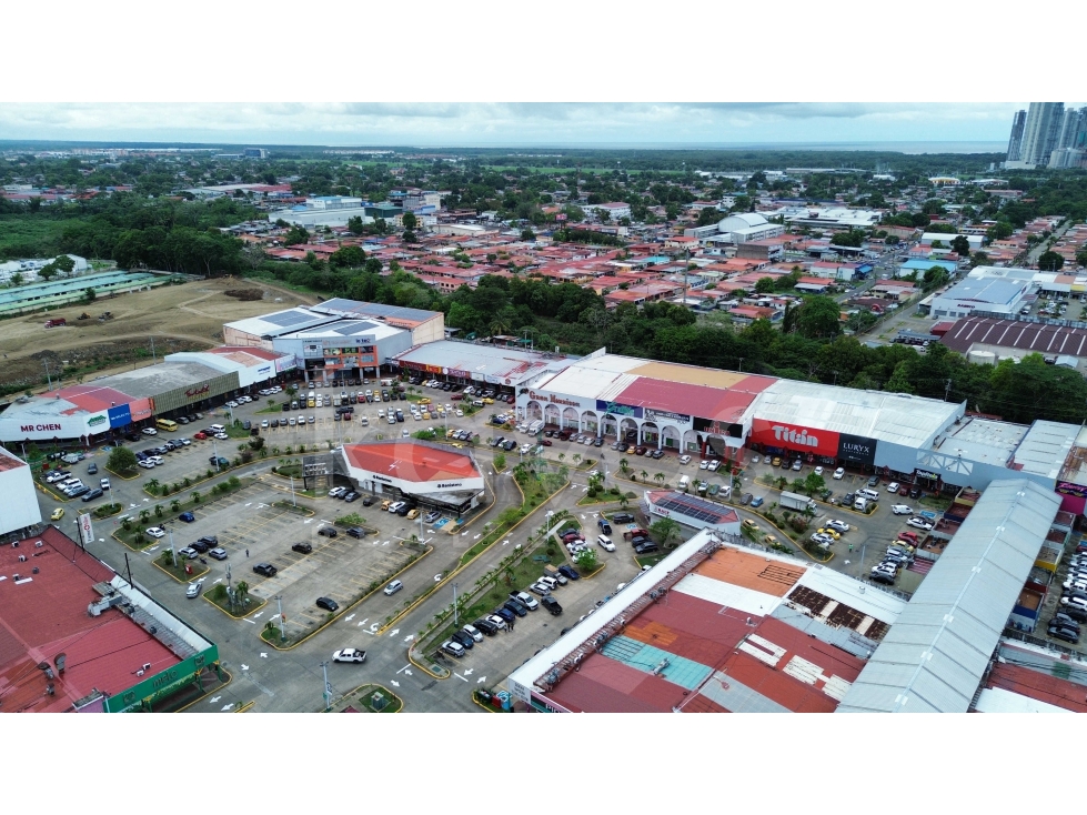 Local comercial en venta en Los Pueblos 2,600 m² con bodega — foto 5