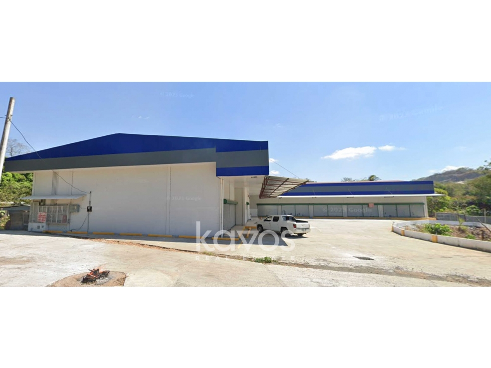 BANCO VENDE PLAZA COMERCIAL EN LA CHORRERA - 3