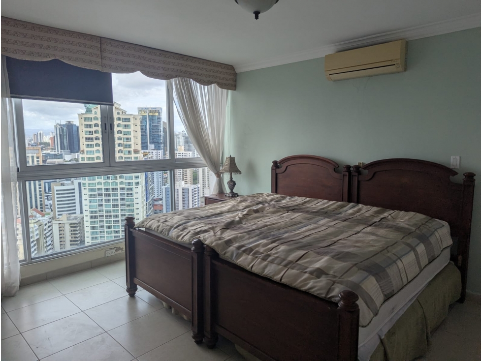 APARTAMENTO EN VENTA PH SOLMARINA - MARBELLA — foto 2