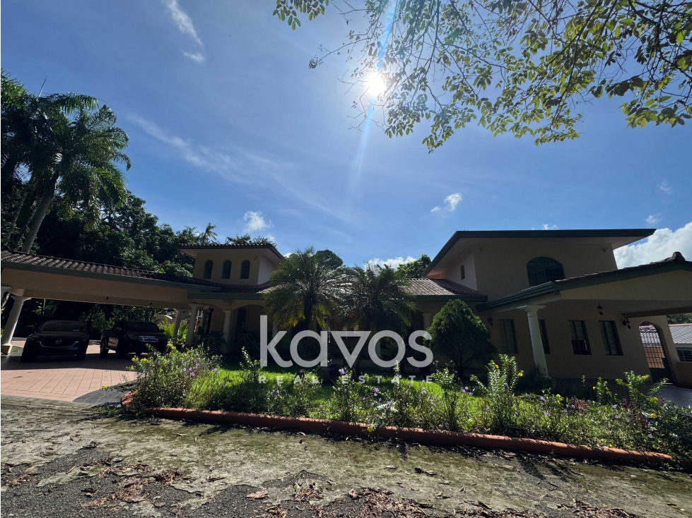 CASA EN VENTA EN LLANOS DE CURUNDU — foto 2