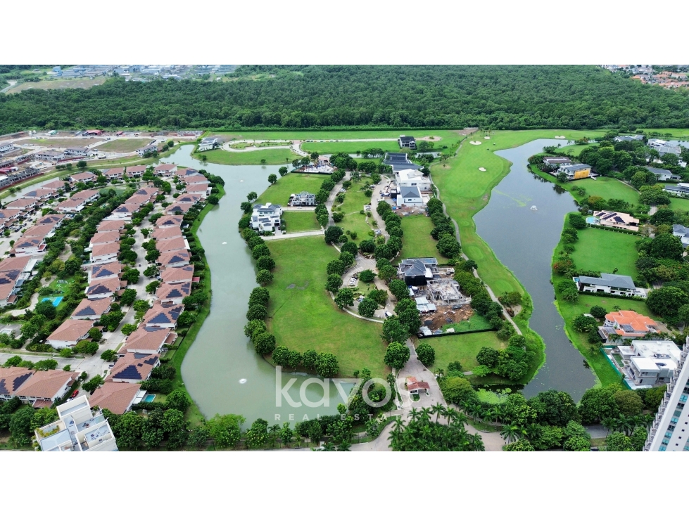 TERRENO EN PENINSULA ESTATES - SANTA MARIA
