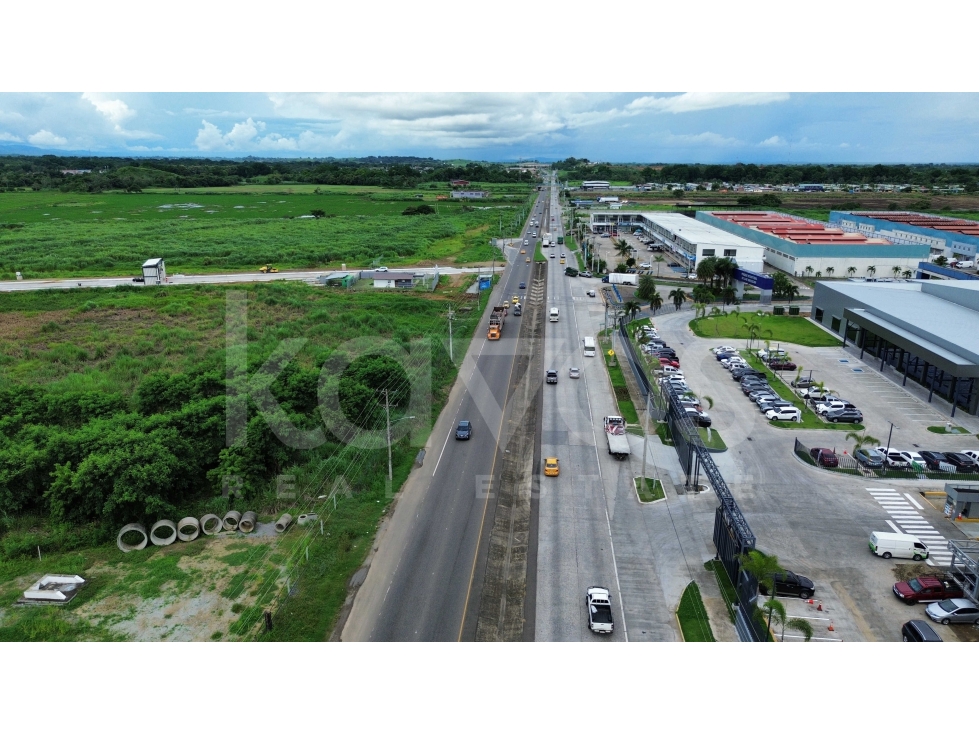 Venta de Terreno Comercial 11,000 m² sobre Vía Interamericana — foto 5
