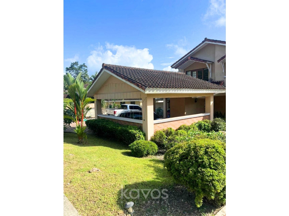 CASA EN VENTA EN CAMINO DE CRUCES CLAYTON — foto 3