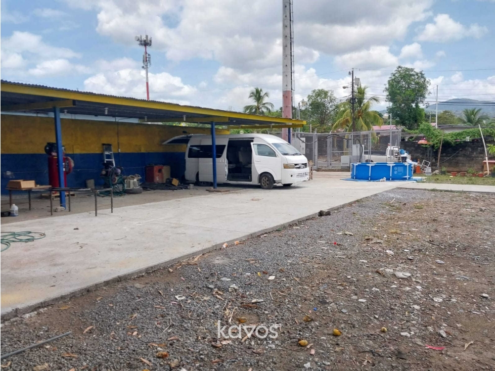 Terreno Comercial en Venta frente a La Doña, Tocumen 1,800 m²