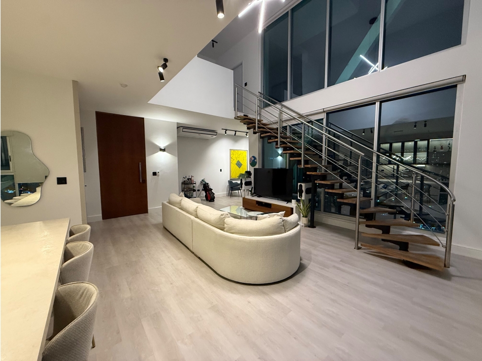 SE VENDE APARTAMENTO LOFT FOUR 41 | PUNTA PACIFICA