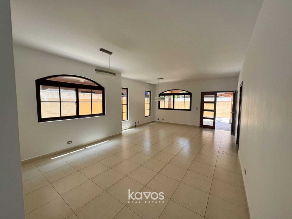 CASA EN VENTA EN COSTA SUR - EL DORAL — foto 3