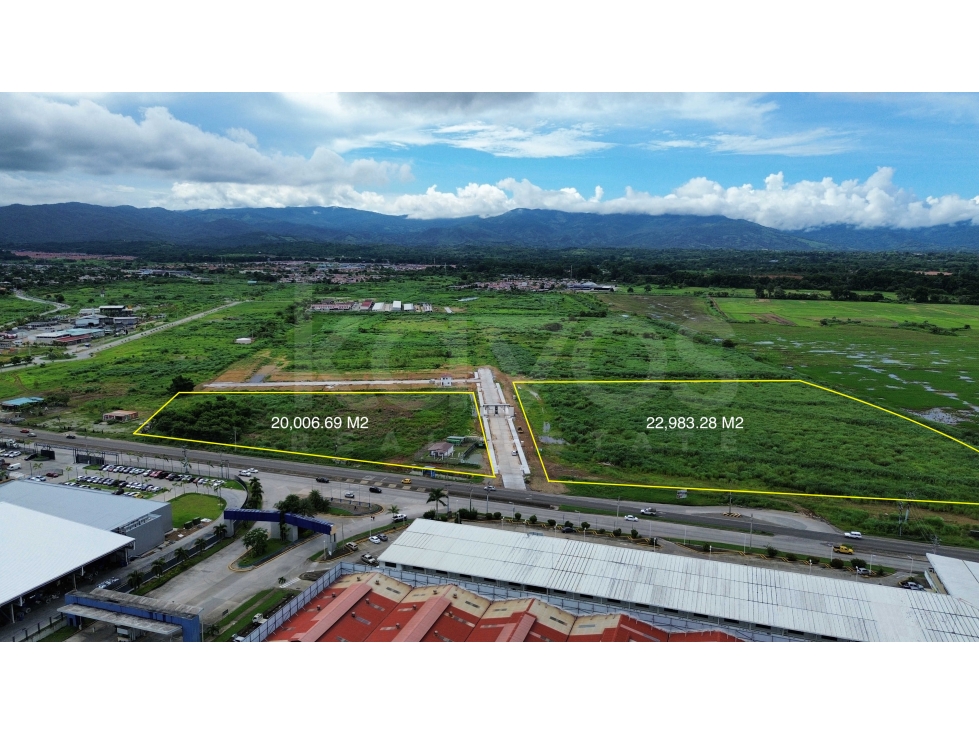 TERRENO SOBRE VIA INTERAMERICANA - COMERCIAL