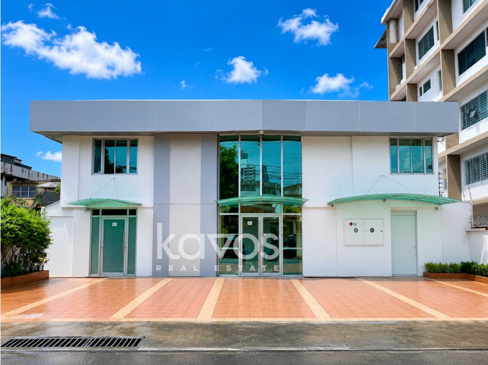 EDIFICIO COMERCIAL O RESIDENCIAL A LA VENTA EN EL CARMEN