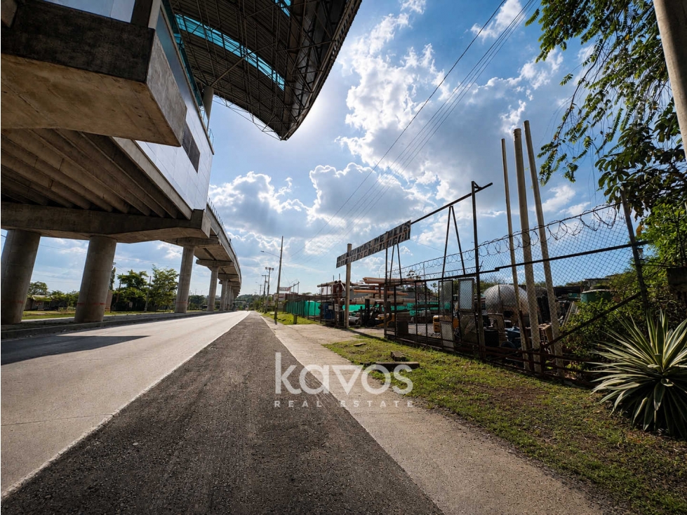 Terreno comercial en venta sobre Vía Tocumen frente al Metro