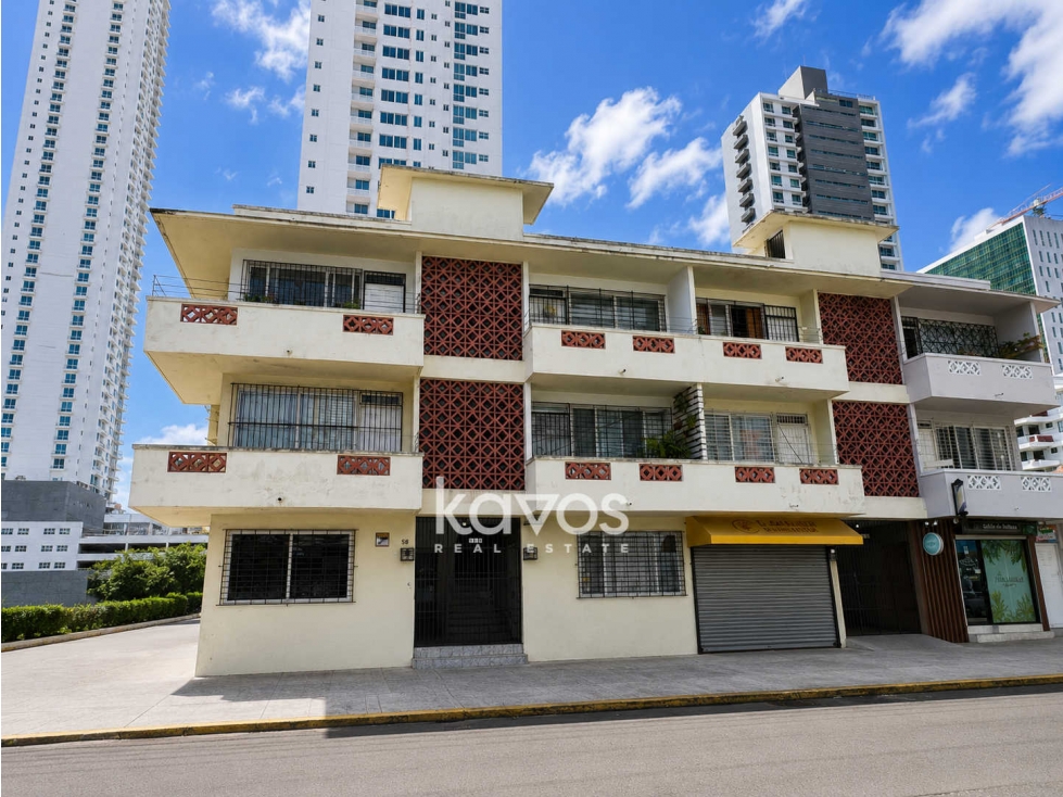 Edificio en venta en Bella Vista | Con renta