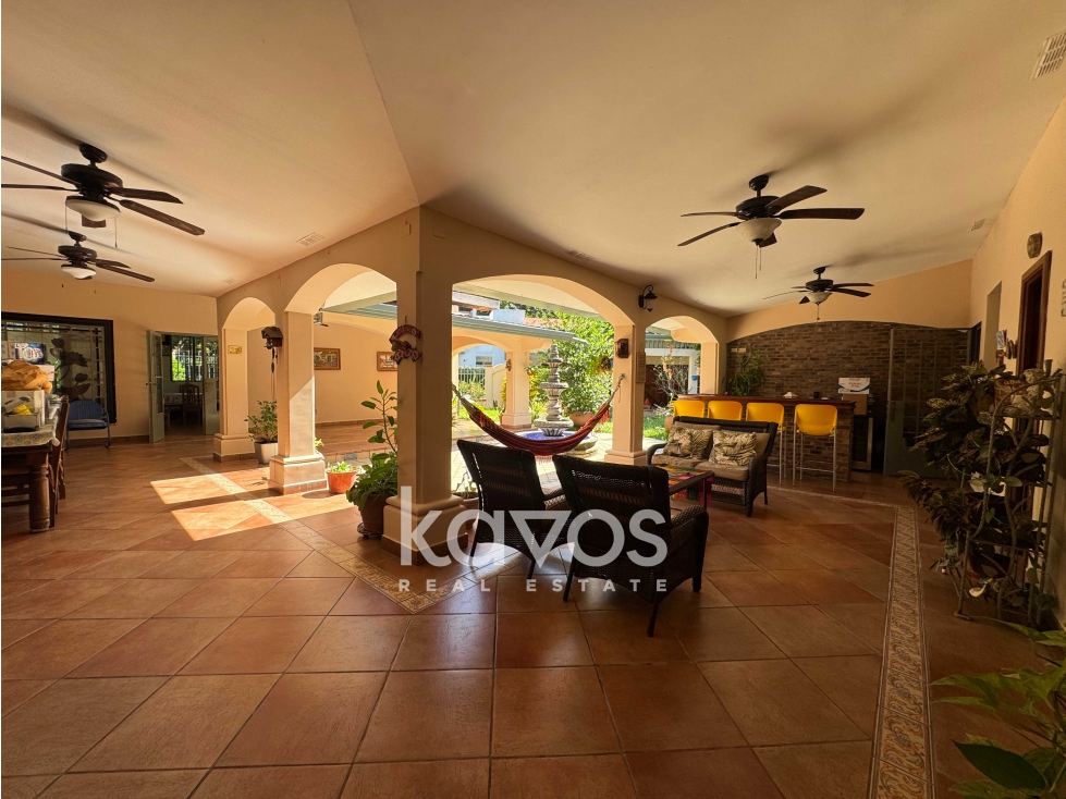 CASA EN VENTA EN LLANOS DE CURUNDU — foto 4