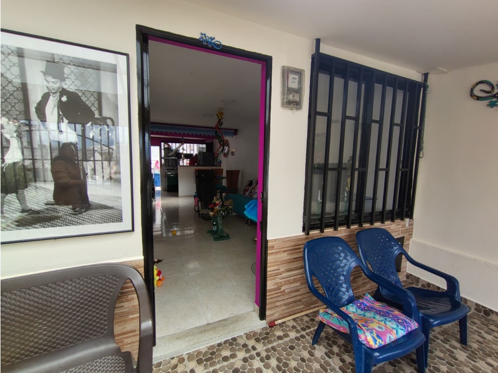 Se vende Casa en el Barrio Camilo Duque Circasia — foto 2