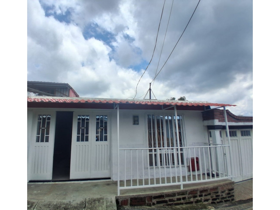 Se Vende Casa Remodelada en Circasia
