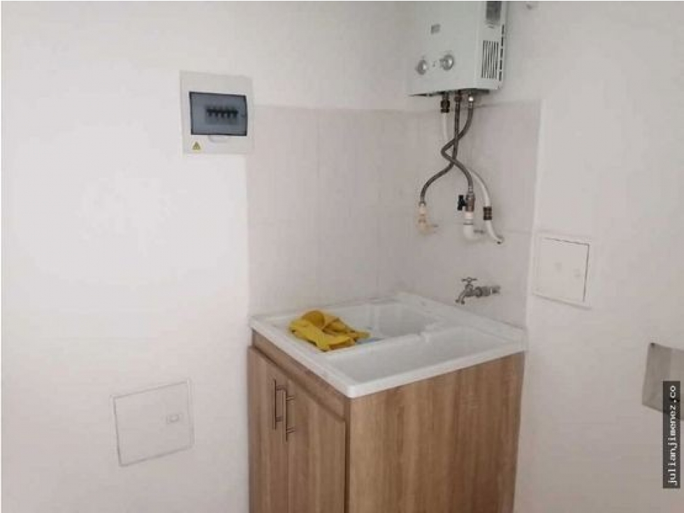 Se Vende Apartamento por la avenida 19 Norte de Armenia — foto 3