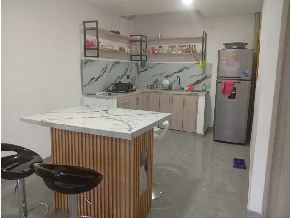 SE VENDE CASA DE TRES PLANTAS EN CIRCASIA — foto 5