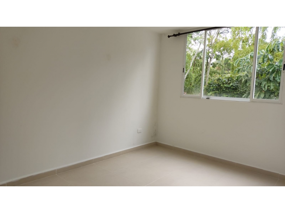 SE VENDE CASA ESQUINERA EN CONJUNTO CERRADO-CIRCASIA — foto 2