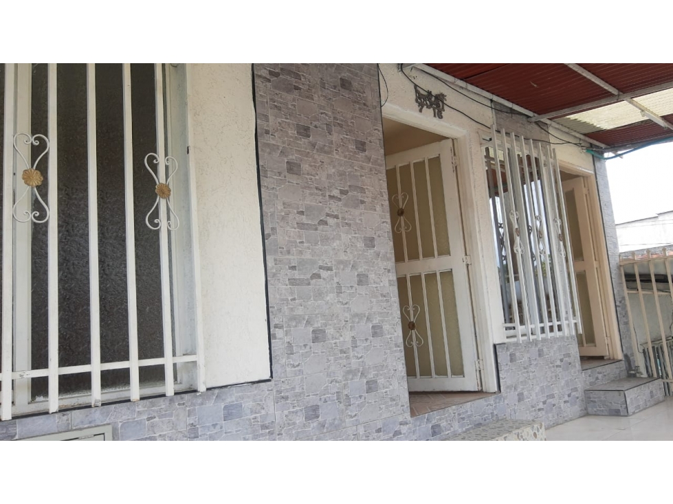 SE VENDE CASA DOBLE RENTA EN CIRCASIA - 3