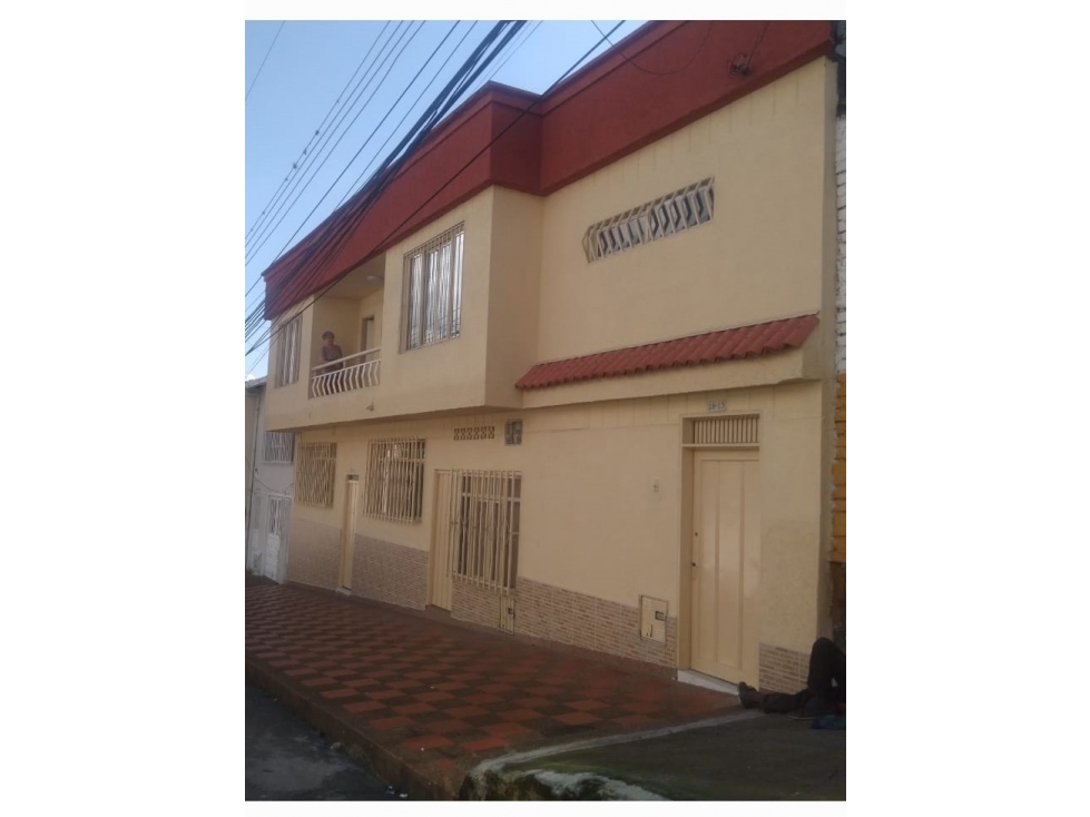 SE VENDE CASA DOBLE RENTA EN CALARCA