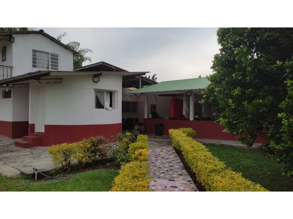 SE VENDE HERMOSA FINCA HOTEL VIA ARMENIA - PUEBLO TAPAO - 3